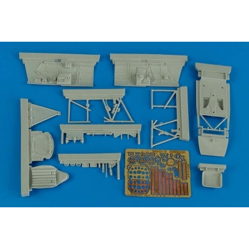 Aires 1/32 F-16C/CJ Cockpit Set – For Tamiya, Unassembled, Multicolor