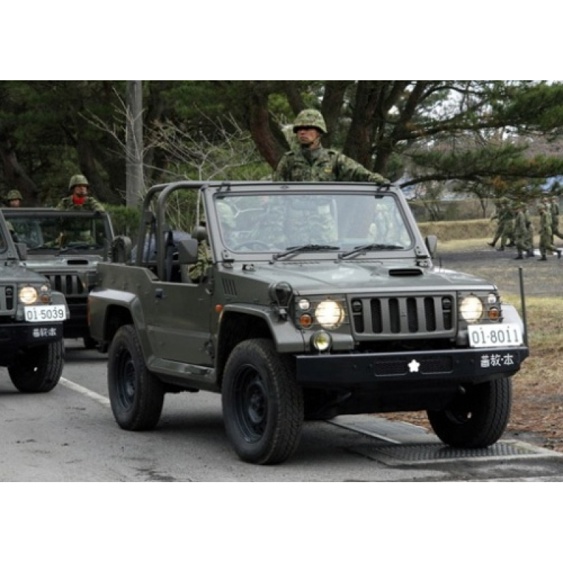Trumpeter 05520 1/35 JGSDF Type 73 Light Truck (shin)