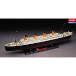 RMS Titanic The White Star Liner - Academy 1/400