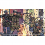 German Paratroopers - Italeri 1/72