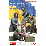 Ukrainian Tank Crew at Rest - MiniArt 1/35