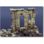 Russia Monument Ruin - Royal Model 1/35