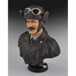 Italian Tanker WWII (1/10 scale Bust) - Royal Model 1/10