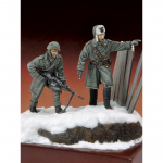 Italian Infantryman and officer Russia 1943 - Royal Model...