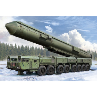 15U175 TEL of RS-12M1 Topol-M ICBM complex - Hobby Boss 1/72