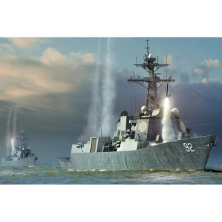 U.S.S. Momsen DDG-92 - Hobby Boss 1/700