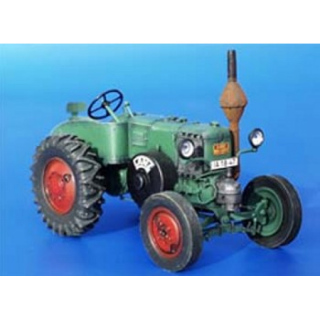 Lanz Bulldog 30 HP - Plus Model 1/35