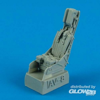 V-8B Harrier II seat with safety belts