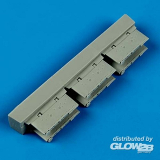 S2F Tracker pylons for Kinetic