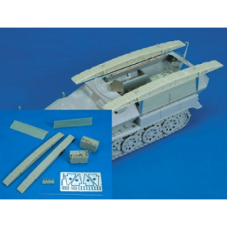 Sd.Kfz. 251/7 Ausf. C No.1 (Dragon) - Royal Model 1/35