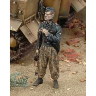 SS-Scharfhrer (Poland 1944) - Royal Model 1/35