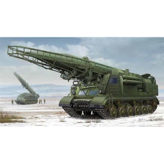 Ex-Soviet 2P19 Launcher w.R-17 Missile (SS-1C SCUD B) of 8K14 Missile System Complex - Trumpeter 1/35